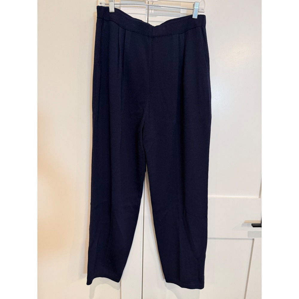 St John Basics Knit Pants Women 12 Navy EUC Pleated Santana Luxury Trousers